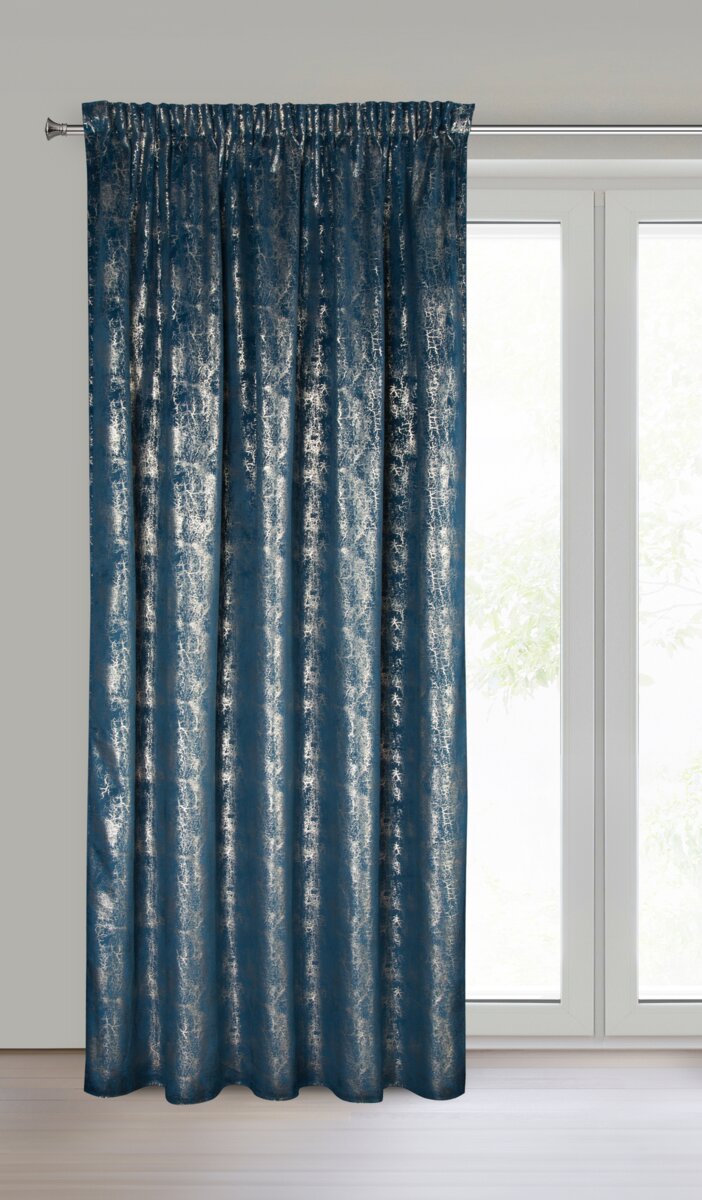 Exklusive Fertigvorhänge in der Farbe Blau Schlicht – moderne und elegante Fensterdekoration für Hotels, Apartments, Gastronomie und stilvolle Wohnräume.